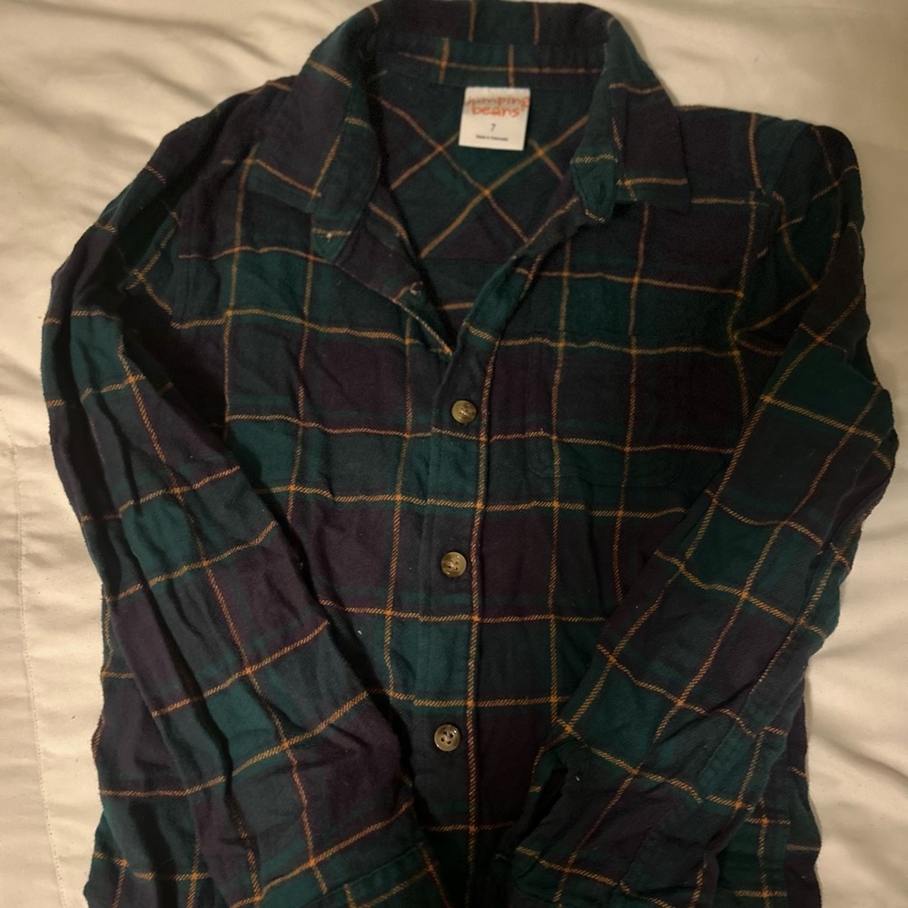 Warm boys flannel shirts (Size 6/7) - 2 for 12.00 (6.00 each)